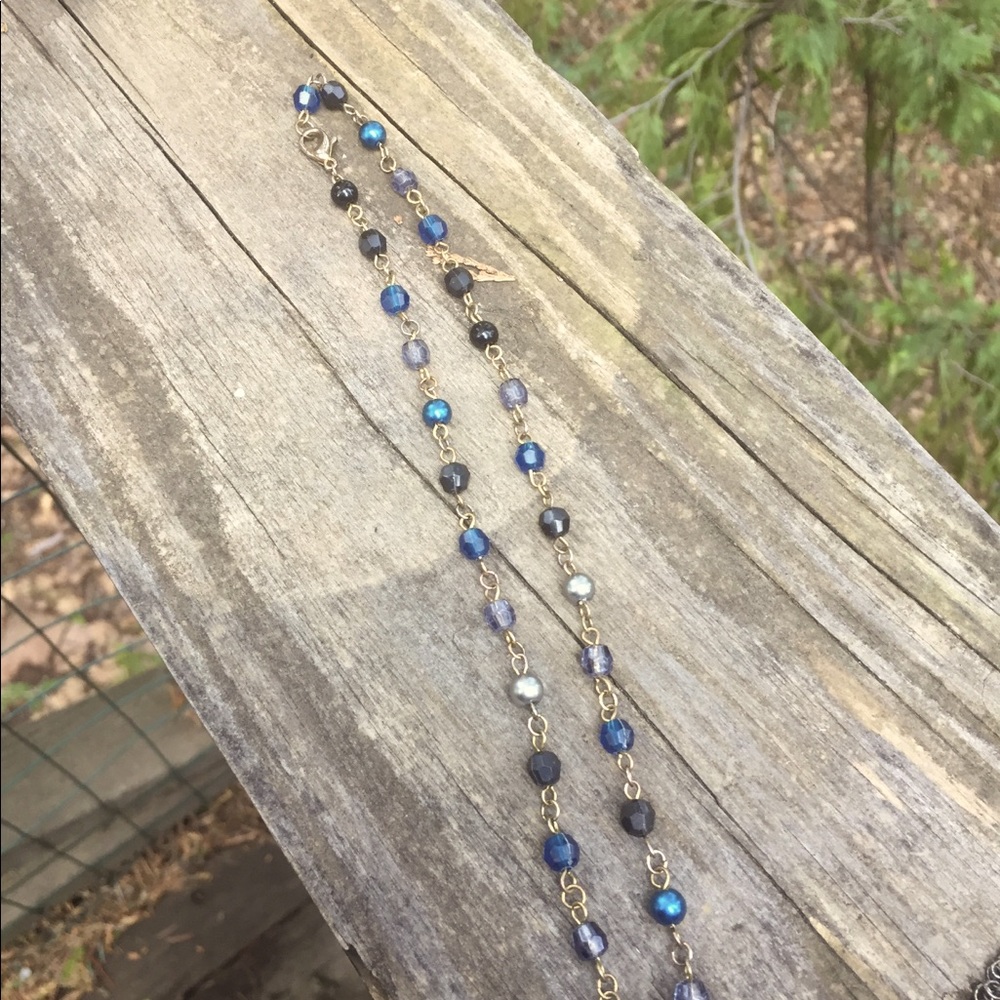 Shades of blue bundle necklaces and earrings - Picture 3 of 10